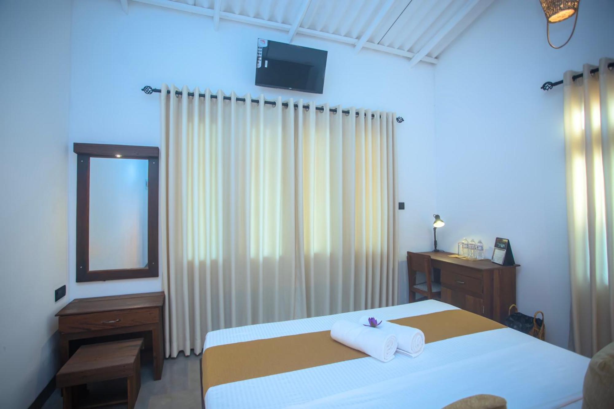 Aki Luna Lagoon Resort ヒッカドゥワ エクステリア 写真