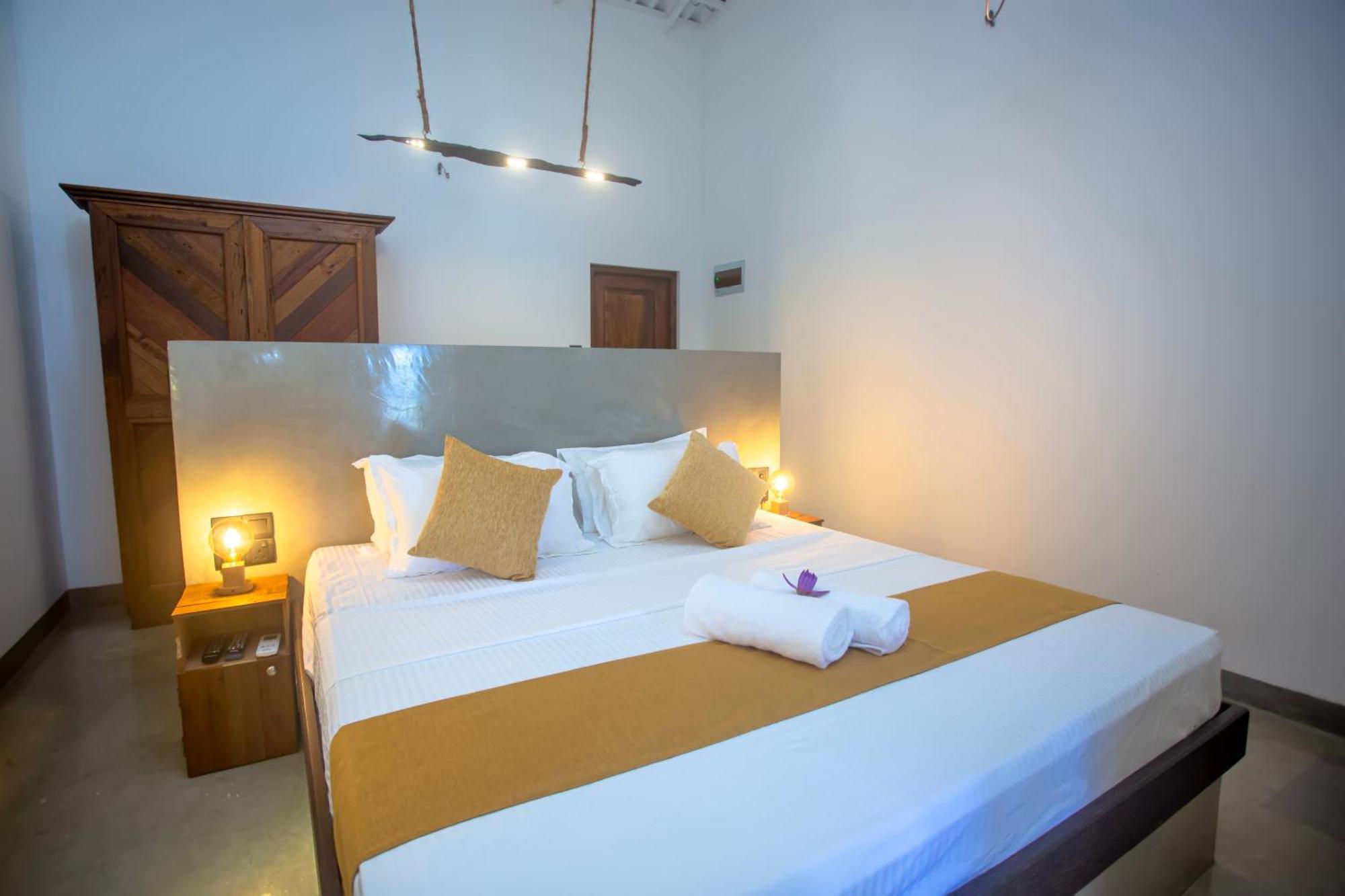 Aki Luna Lagoon Resort ヒッカドゥワ エクステリア 写真